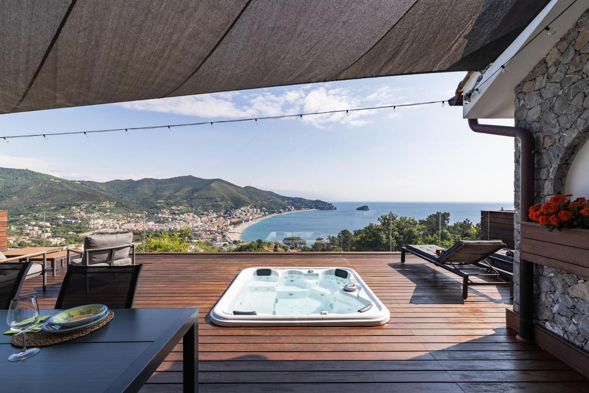 Willa Spettacolare Vista Isola Terrazza E Idromassaggio Noli Zewnętrze zdjęcie